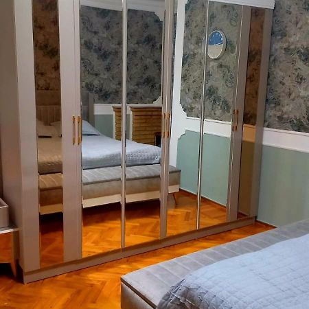 Central Apartment "Ameliya" Baku Eksteriør bilde